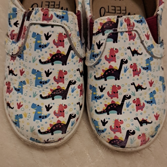 Monkey Feet Kids Sneakers with Dinosaur Print - White and Multicolor - Picture 5 of 7